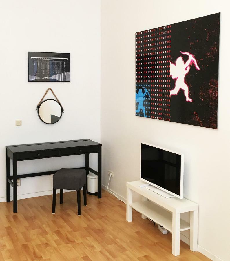Downtown Apartment Berlin Friedrichshain Buitenkant foto